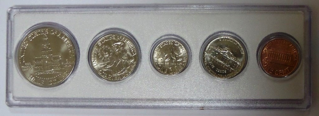 1976 Birth Year Coin Set in American Flag Holder